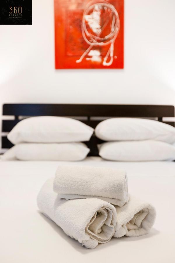 Centre Paceville Apt With Terrace, Bbq & Wifi By 360 Estates Saint Julian's ภายนอก รูปภาพ