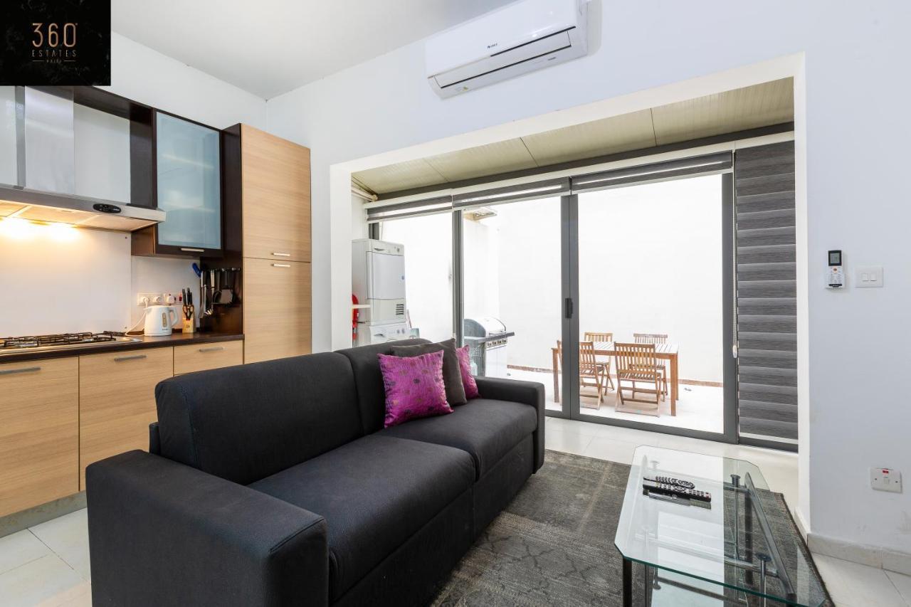 Centre Paceville Apt With Terrace, Bbq & Wifi By 360 Estates Saint Julian's ภายนอก รูปภาพ