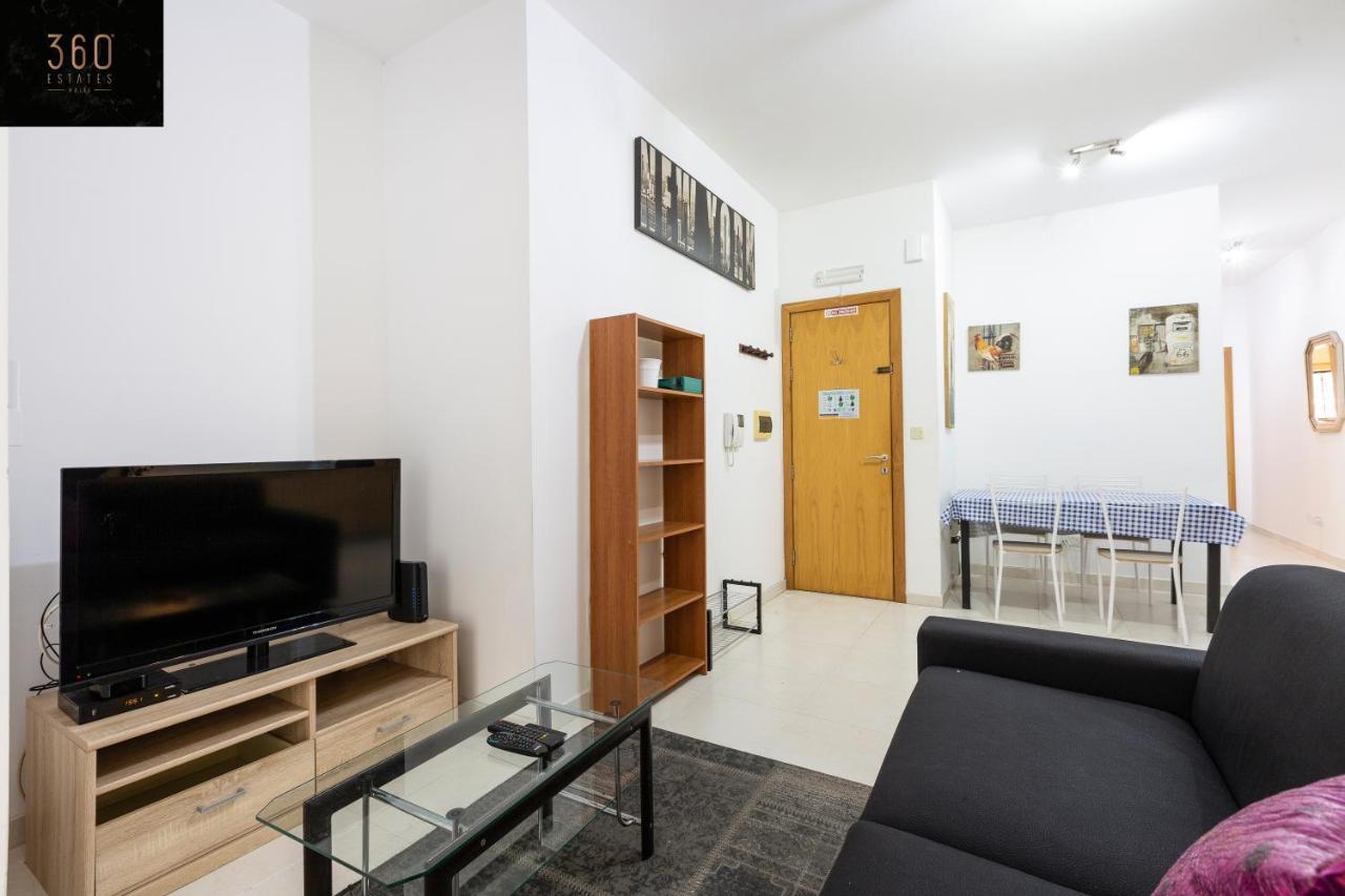 Centre Paceville Apt With Terrace, Bbq & Wifi By 360 Estates Saint Julian's ภายนอก รูปภาพ
